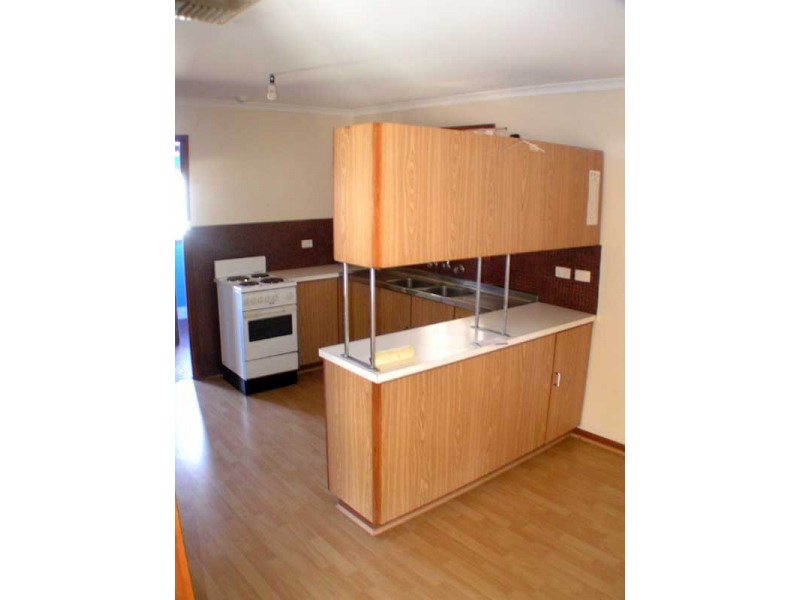 19 Davies Crescent, Port Augusta West SA 5700