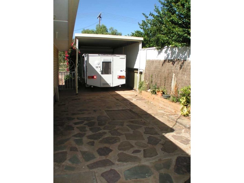 3 Andrew Avenue, Stirling North SA 5710