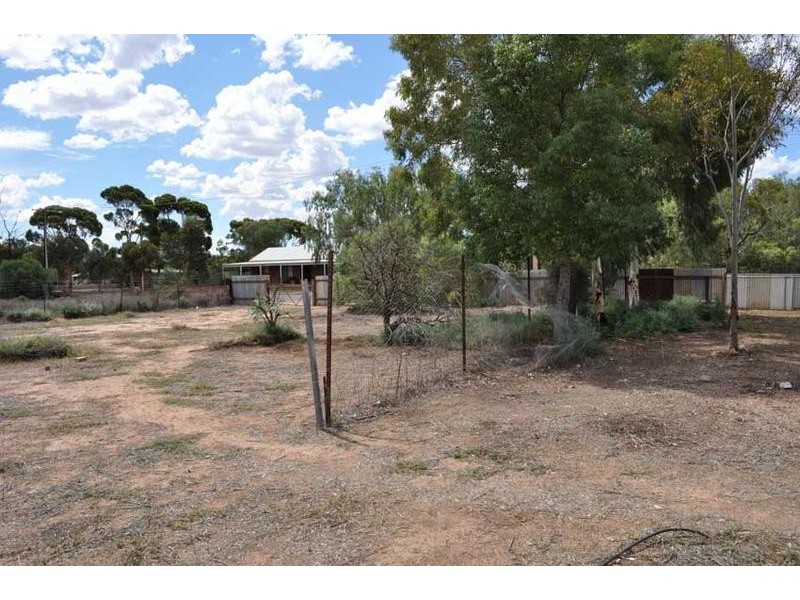 50 Edwards Street, Stirling North SA 5710