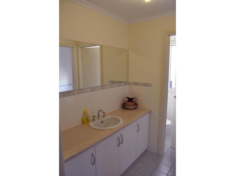 5 Woodroffe Court, Port Augusta West SA 5700