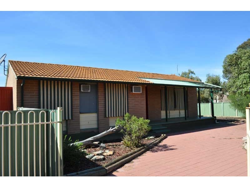 14 Harris Crescent, Port Augusta West SA 5700