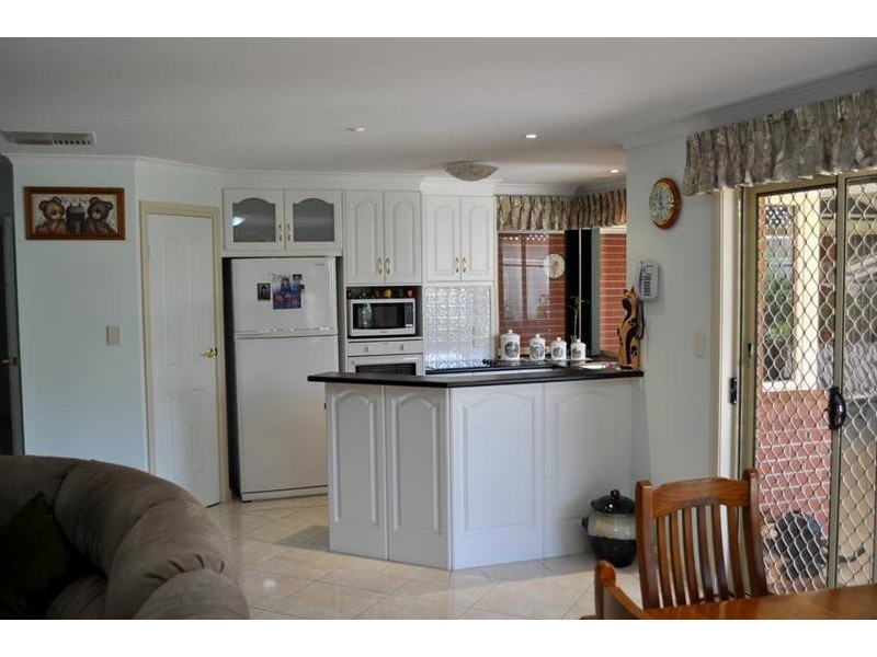 3 McConnal Road, Stirling North SA 5710