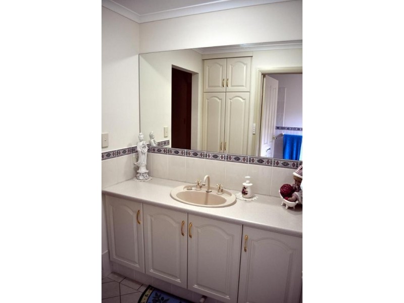 3 McConnal Road, Stirling North SA 5710