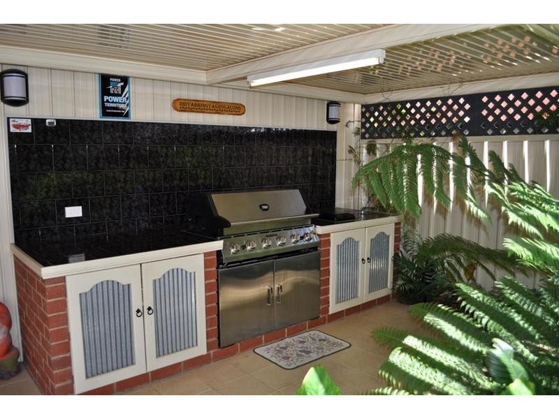 3 McConnal Road, Stirling North SA 5710