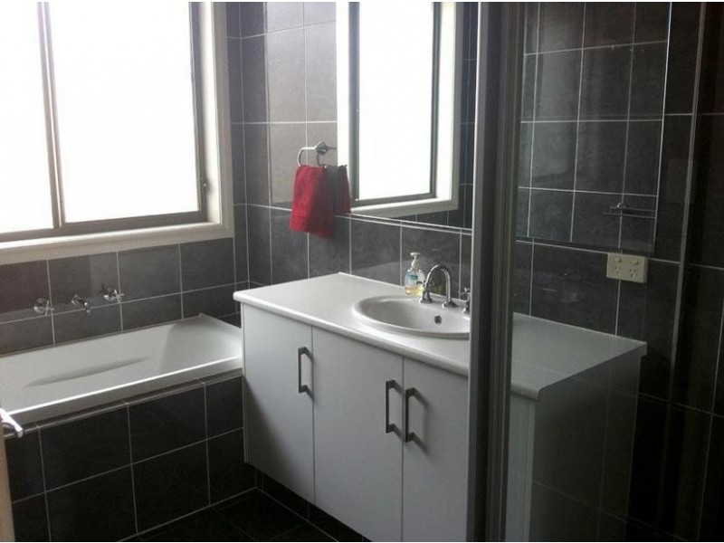 5 Edwards Street, Stirling North SA 5710