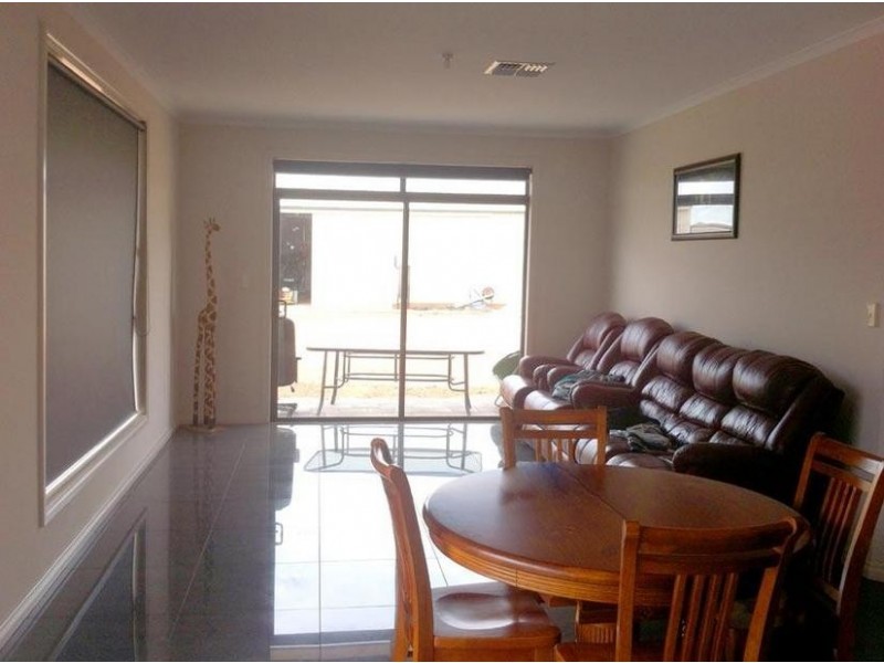 5 Edwards Street, Stirling North SA 5710