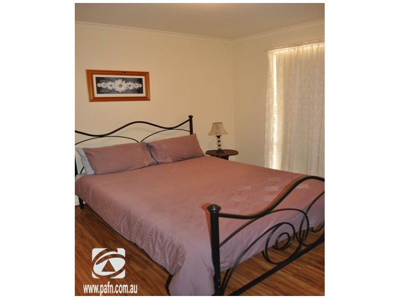 12 Kanyaka Avenue, Stirling North SA 5710