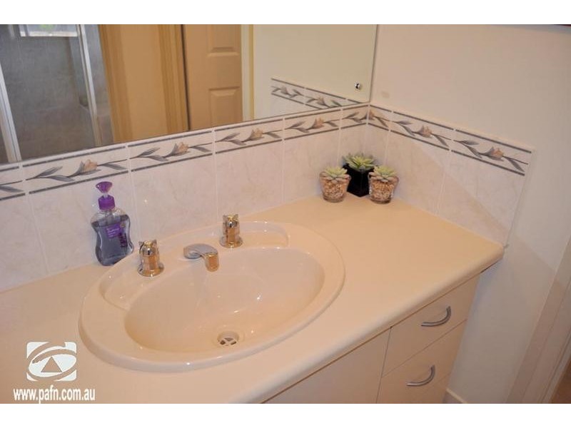 12 Kanyaka Avenue, Stirling North SA 5710