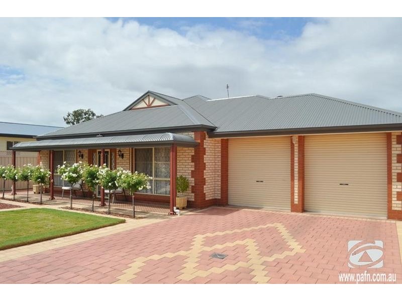 2 Wastell Street, Stirling North SA 5710