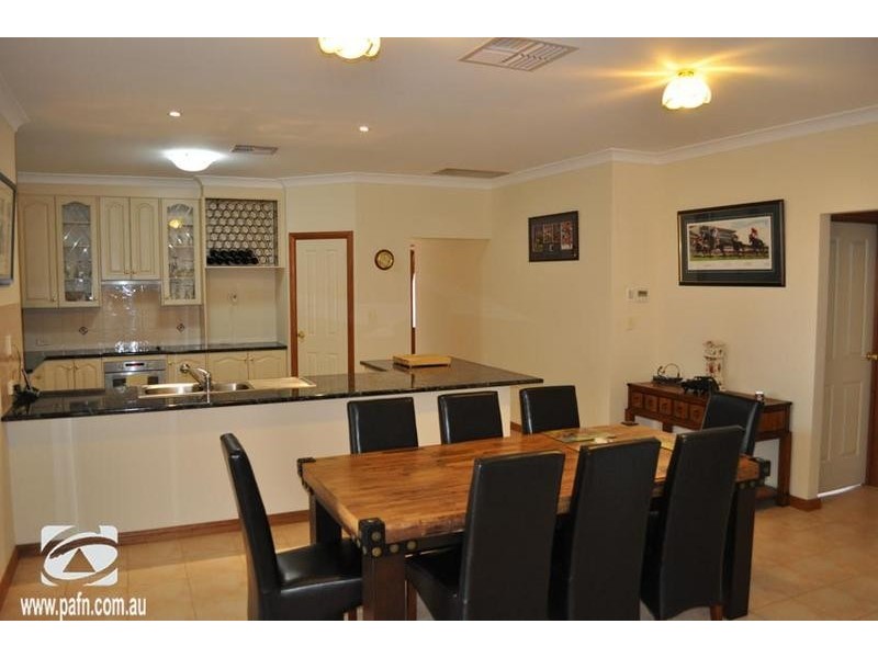 2 Wastell Street, Stirling North SA 5710