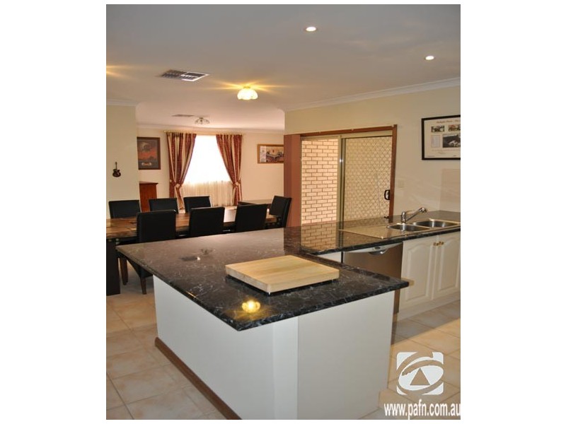 2 Wastell Street, Stirling North SA 5710