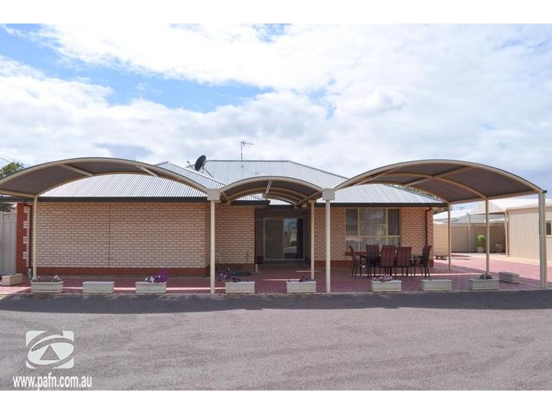 2 Wastell Street, Stirling North SA 5710