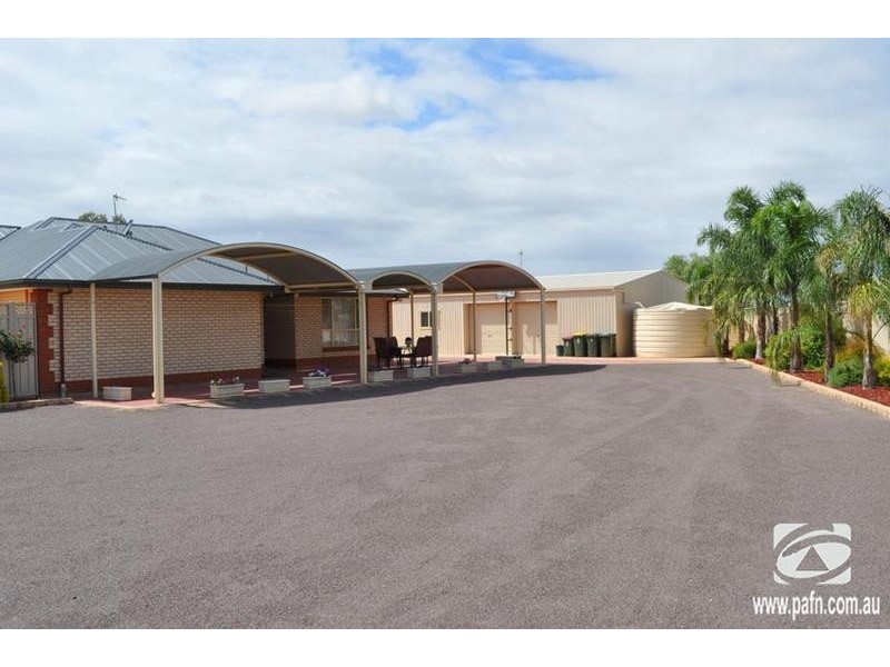 2 Wastell Street, Stirling North SA 5710