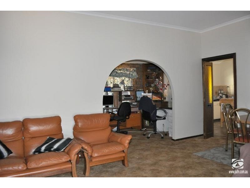 43 Edwards Street, Stirling North SA 5710