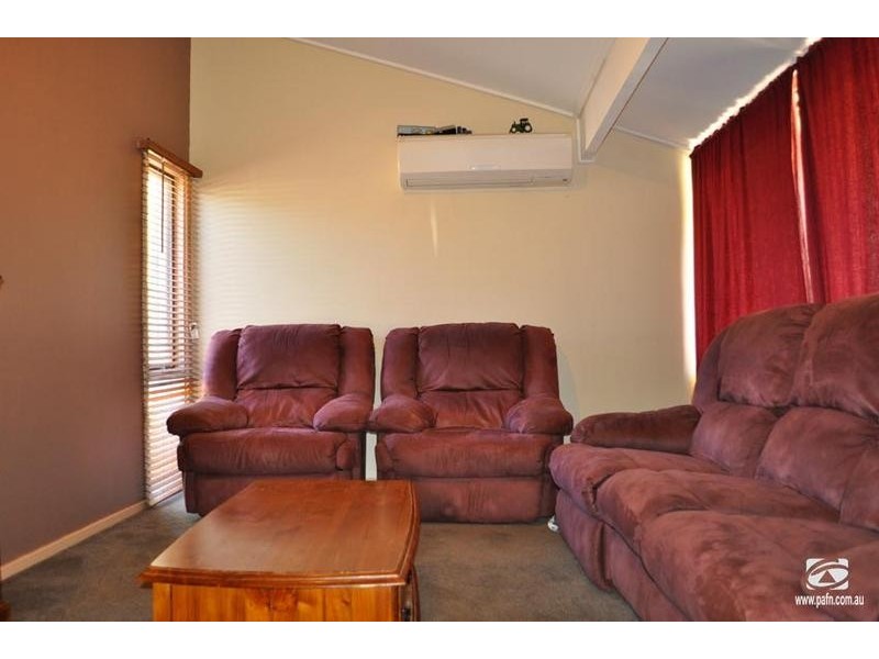 8 Hobbs Court, Port Augusta West SA 5700
