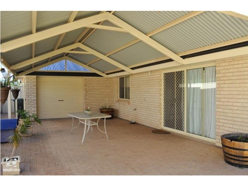 9 Brian Street, Stirling North SA 5710