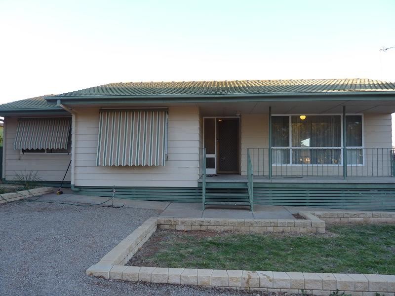 40 Davies Crescent, Port Augusta West SA 5700