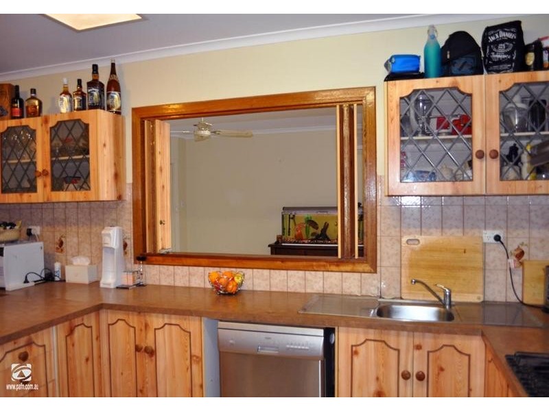 18 Simmons Crescent, Port Augusta West SA 5700