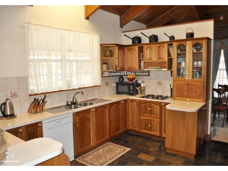 95 McConnal Road, Stirling North SA 5710