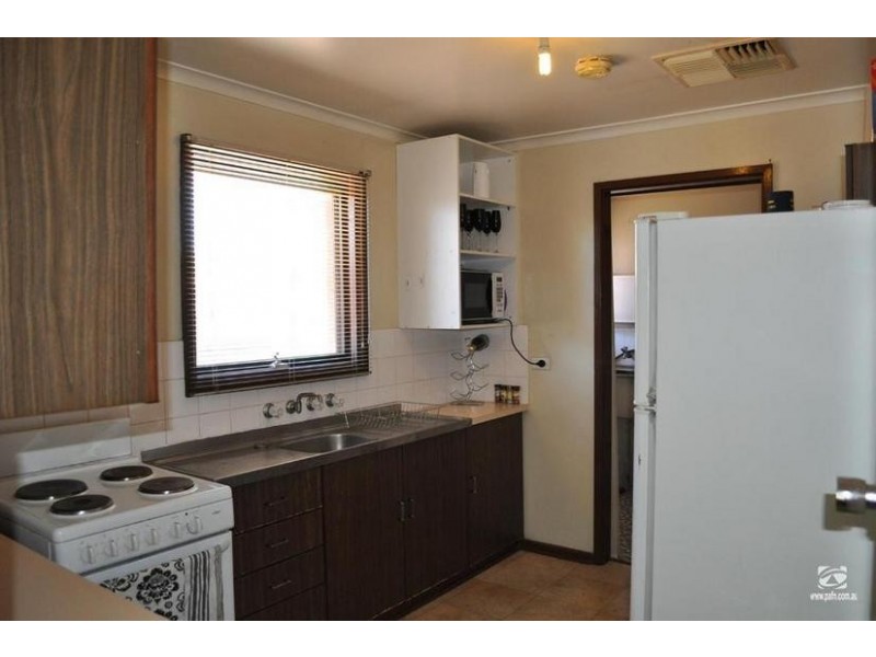 15 Harris Crescent, Port Augusta West SA 5700