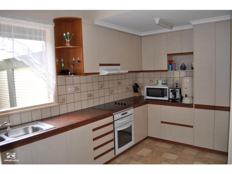 6 Bond Street, Port Augusta West SA 5700