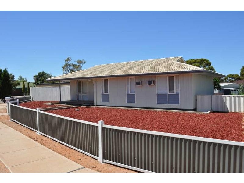97 Hurcombe Crescent, Port Augusta West SA 5700