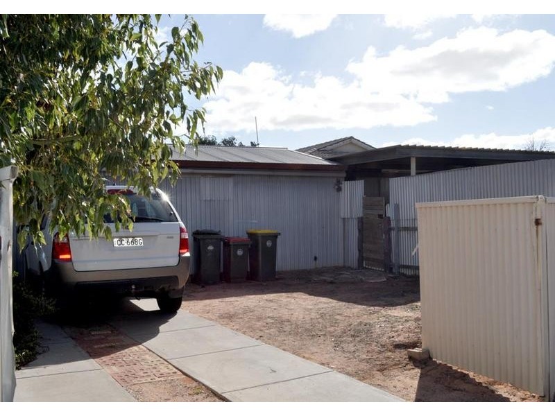 97 Hurcombe Crescent, Port Augusta West SA 5700