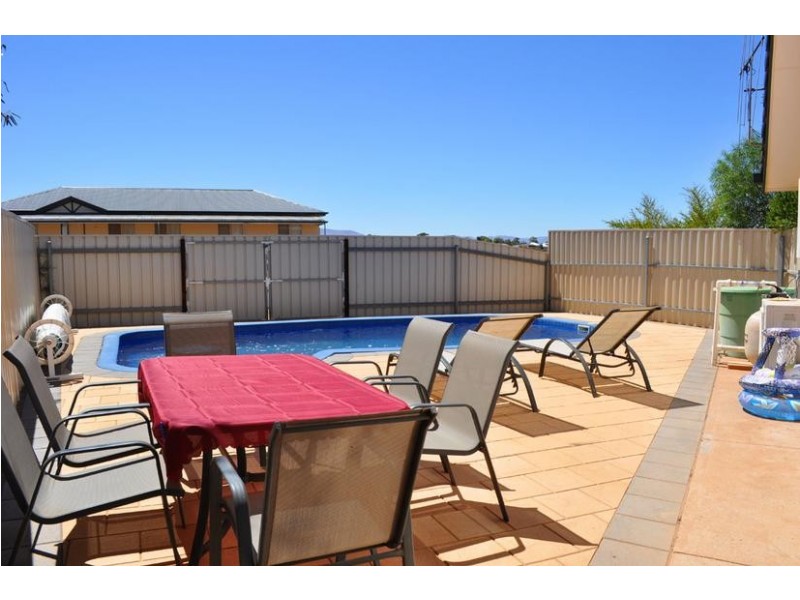 1 Christopher Street, Stirling North SA 5710