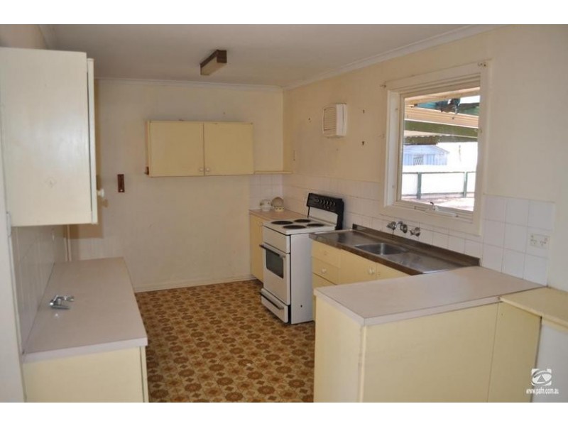 31 Kirwan Crescent, Port Augusta West SA 5700