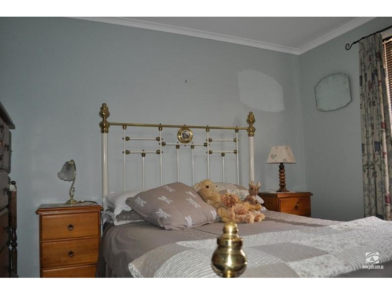 17 Crichton Drive, Port Augusta West SA 5700