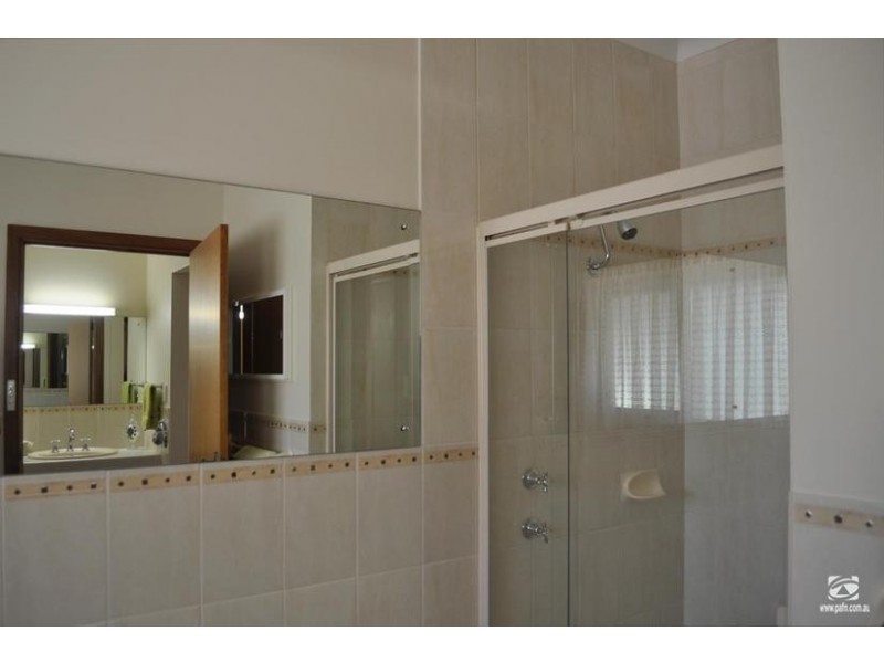 27 Edwards Street, Stirling North SA 5710