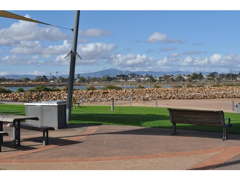 1 Western Beach Estate, Port Augusta West SA 5700