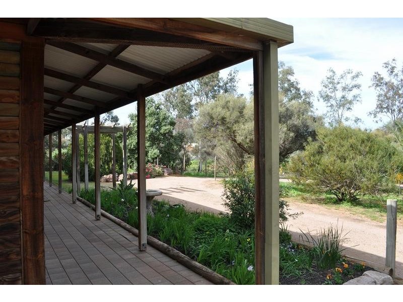 7 Great Western Plains Road, Stirling North SA 5710