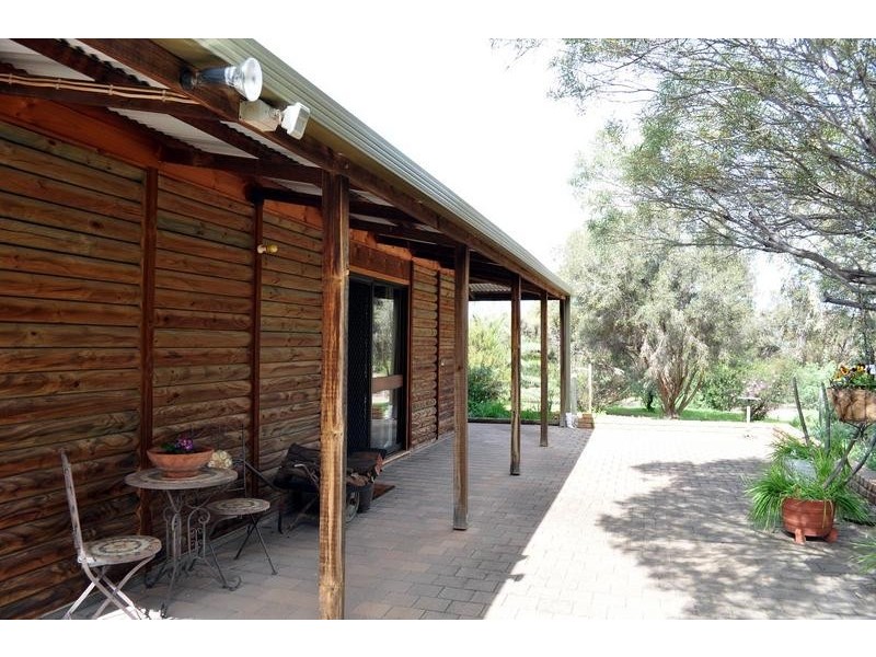 7 Great Western Plains Road, Stirling North SA 5710