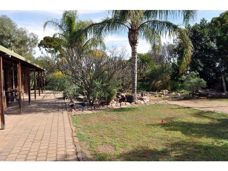 7 Great Western Plains Road, Stirling North SA 5710