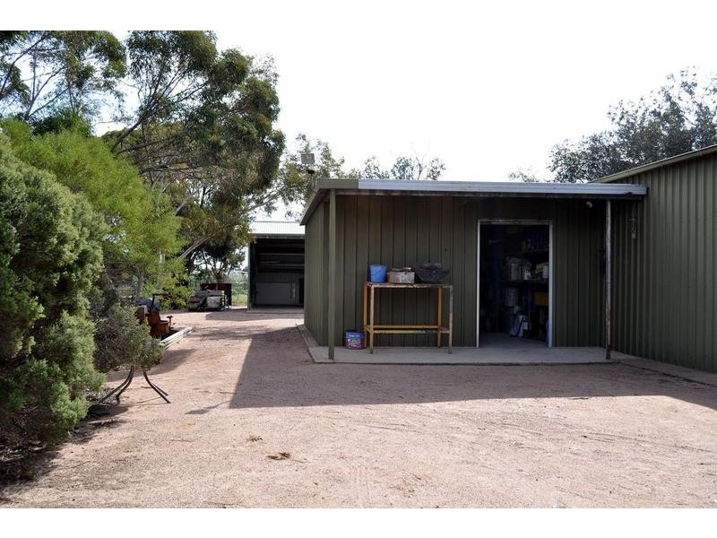 7 Great Western Plains Road, Stirling North SA 5710