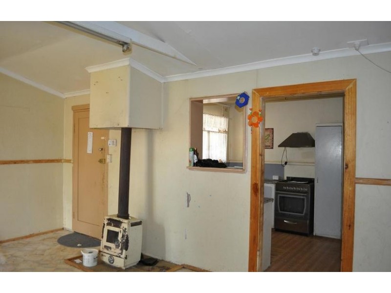 24 Kanyaka Avenue, Stirling North SA 5710