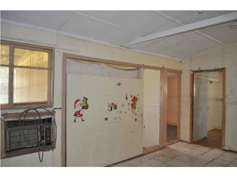 24 Kanyaka Avenue, Stirling North SA 5710