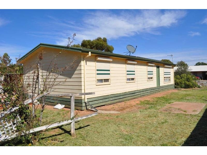 10 Willoughby Street, Stirling North SA 5710