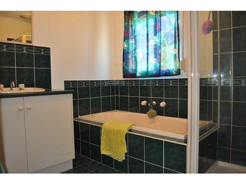 10 Willoughby Street, Stirling North SA 5710