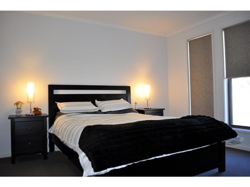 1A Great Western Plains Road, Stirling North SA 5710