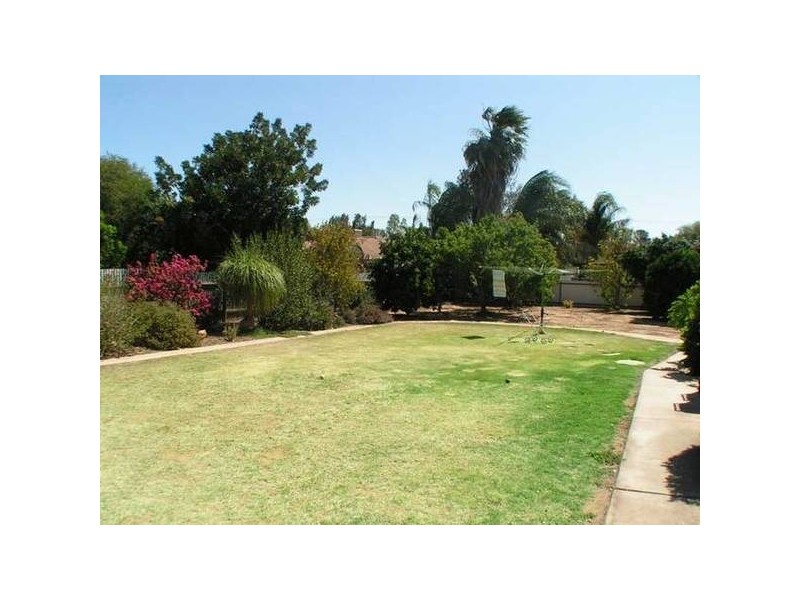 10 Finlay Street, Stirling North SA 5710