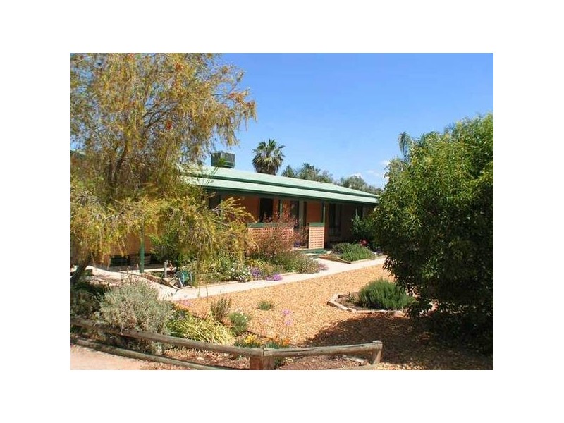 10 Finlay Street, Stirling North SA 5710