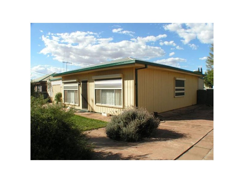 11 Mcconnal Road, Stirling North SA 5710