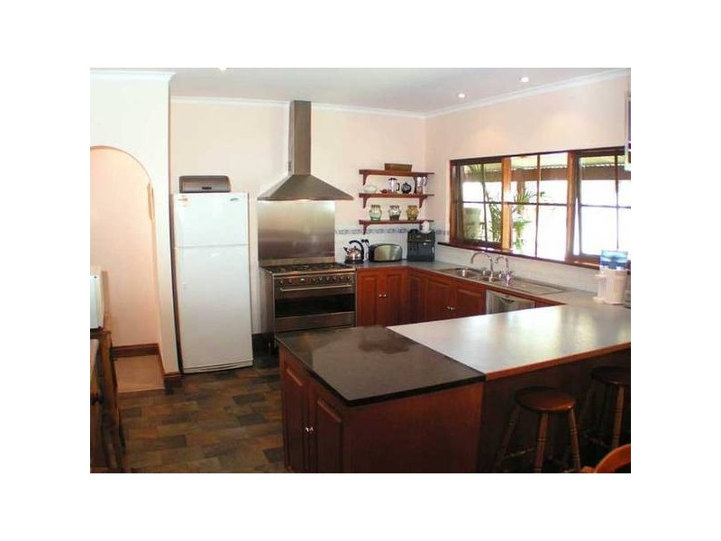 8 Simmons Crescent, Port Augusta West SA 5700