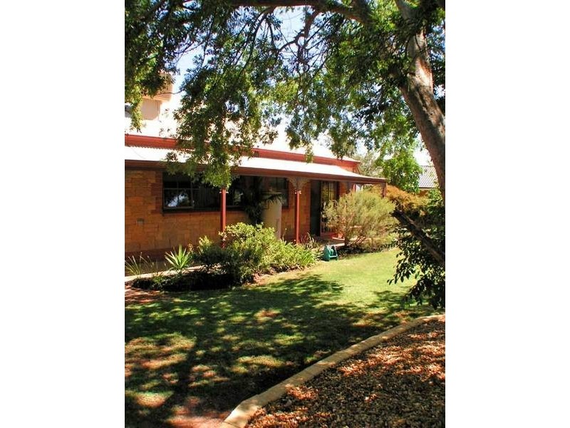 8 Simmons Crescent, Port Augusta West SA 5700