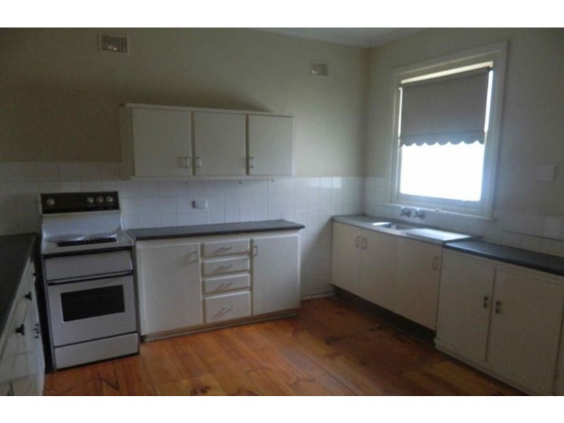60 Stokes terrace, Port Augusta West SA 5700