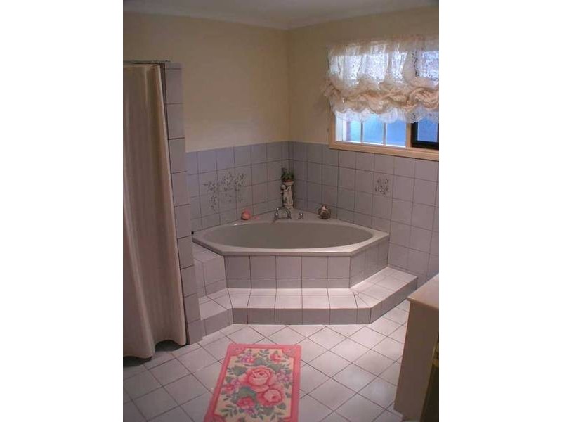 24 Cobbin Street, Port Augusta West SA 5700