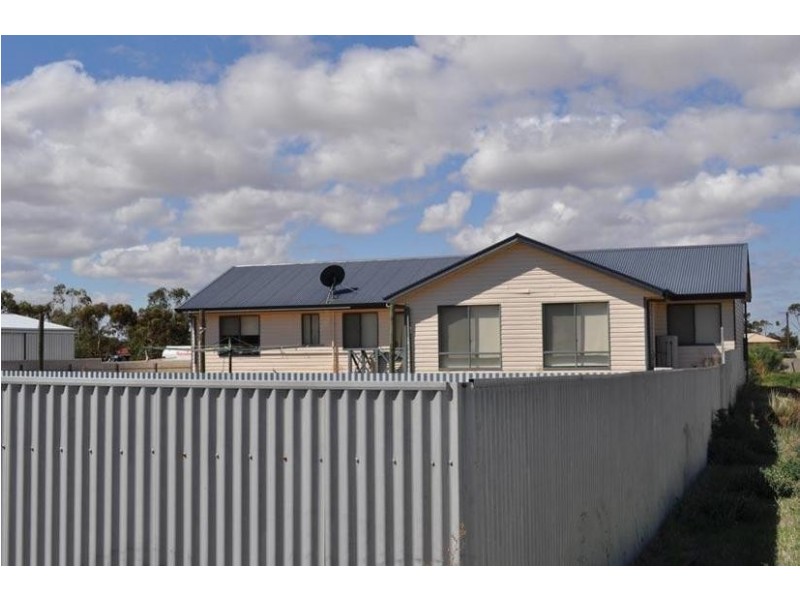 31a Saint Barbe Street, Quorn SA 5433