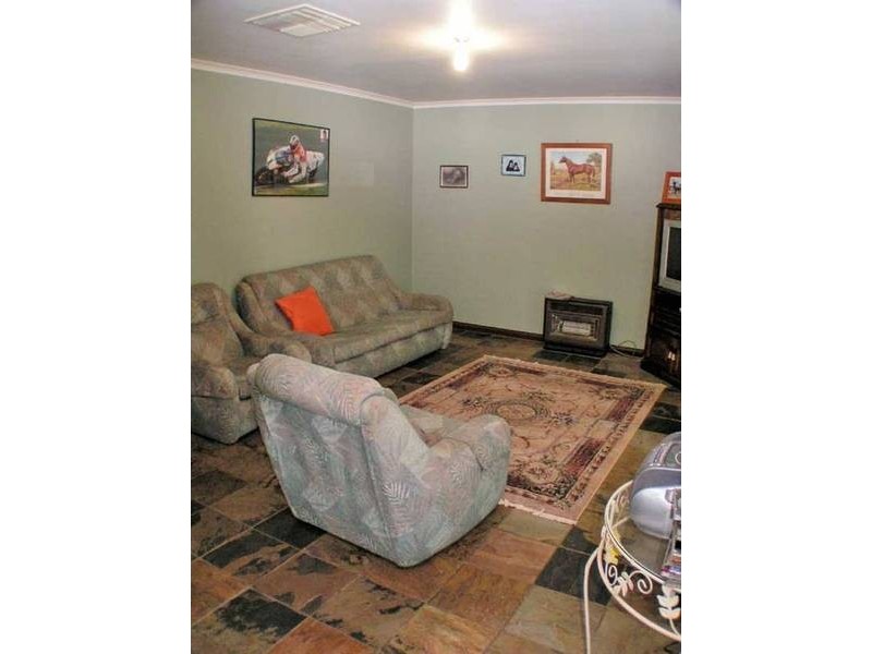 1 Michael Avenue, Stirling North SA 5710